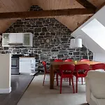 Hotel Champlain