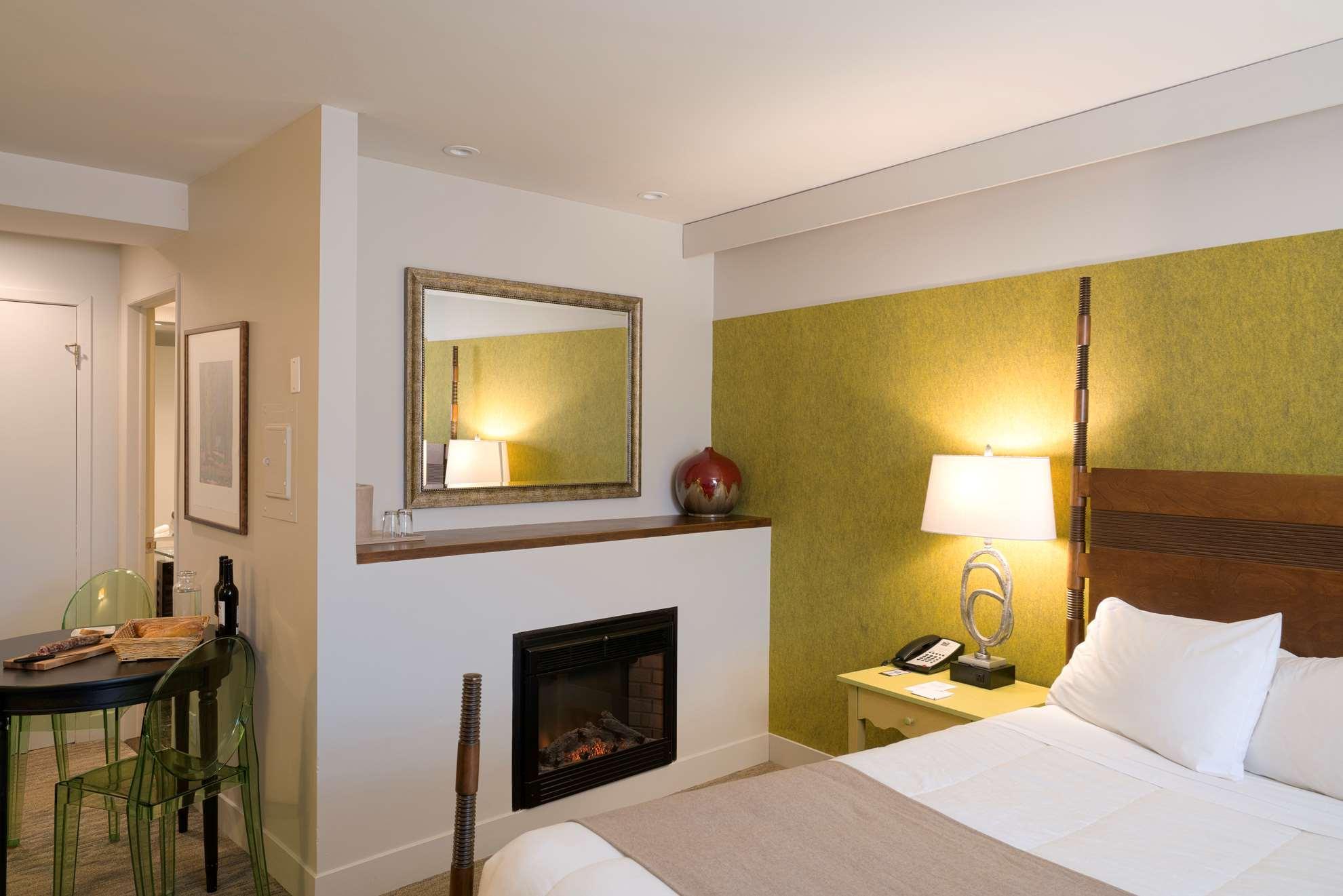 Champlain Hotel 3*